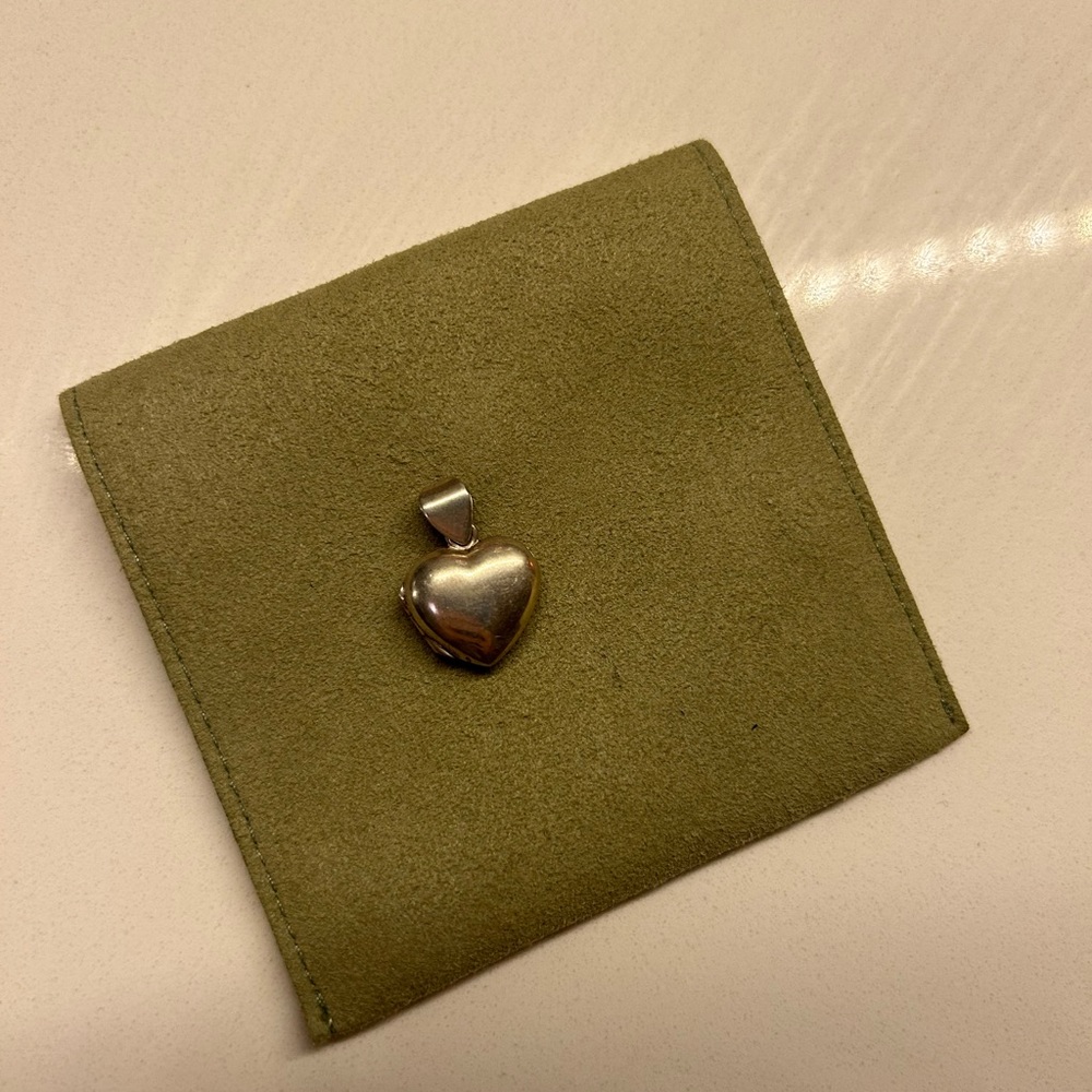 Silver heart locket
